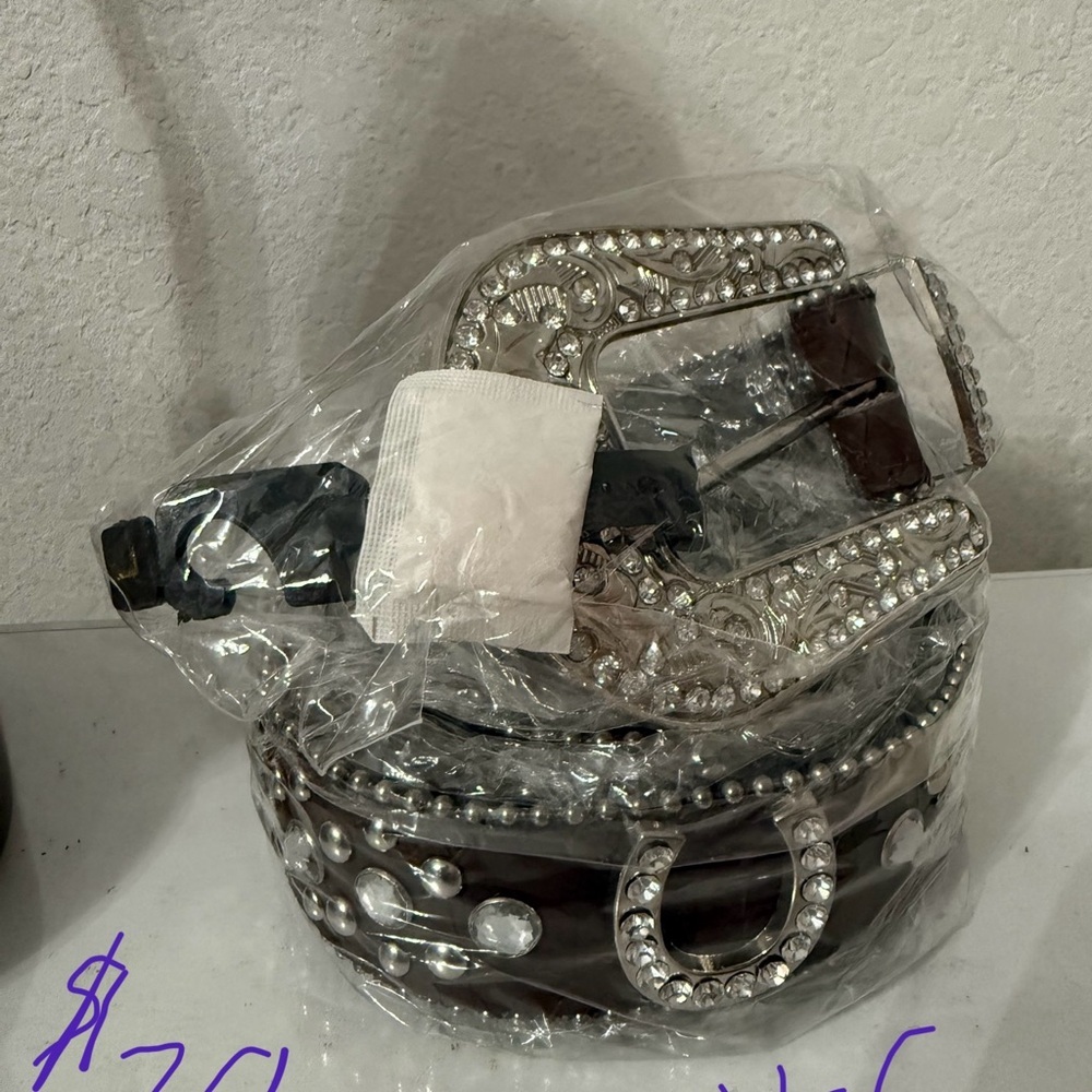 Elegant Silver and Black Women's Belt